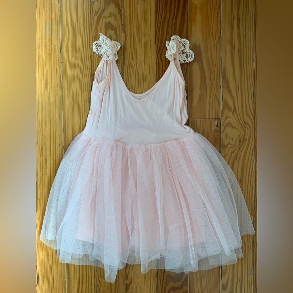 Matching Dresses   - Picture 7 of 8